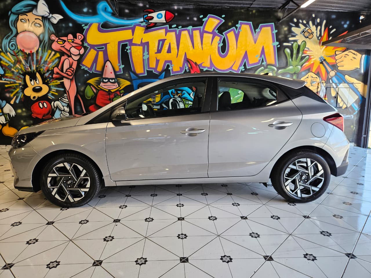 HYUNDAI HB20