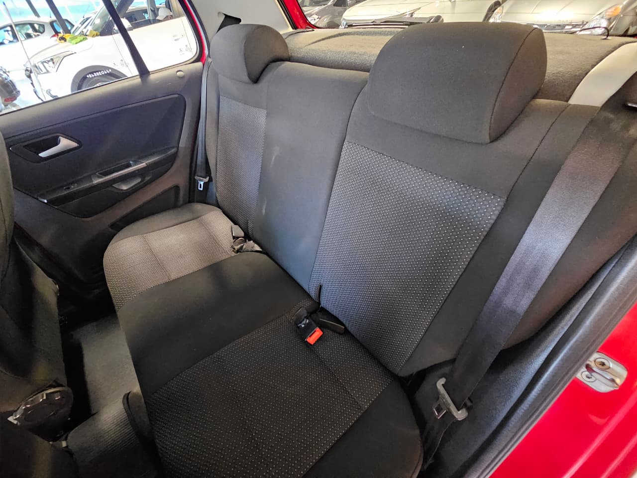 VOLKSWAGEN FOX