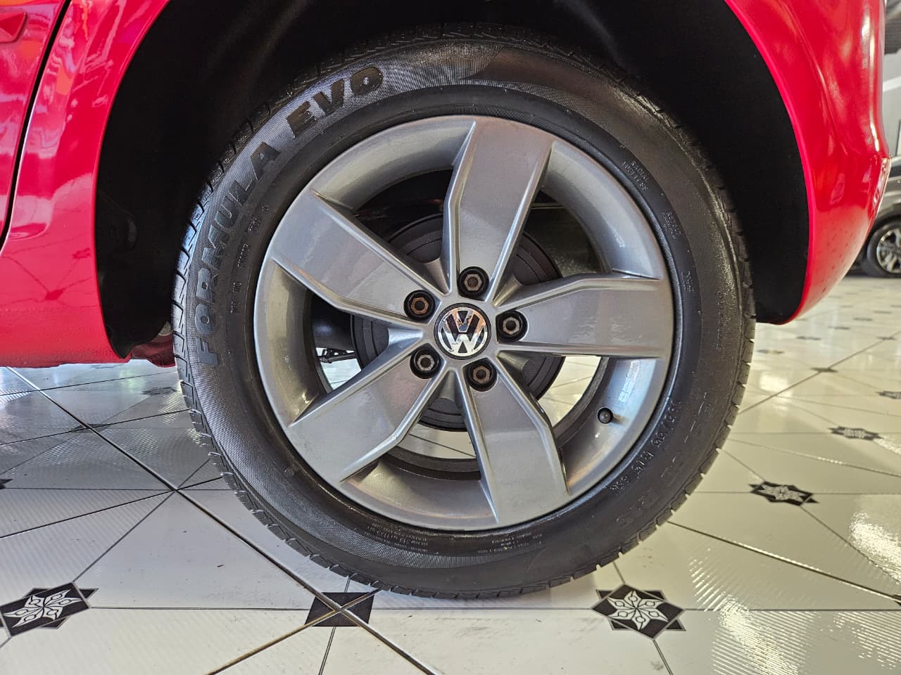 VOLKSWAGEN FOX