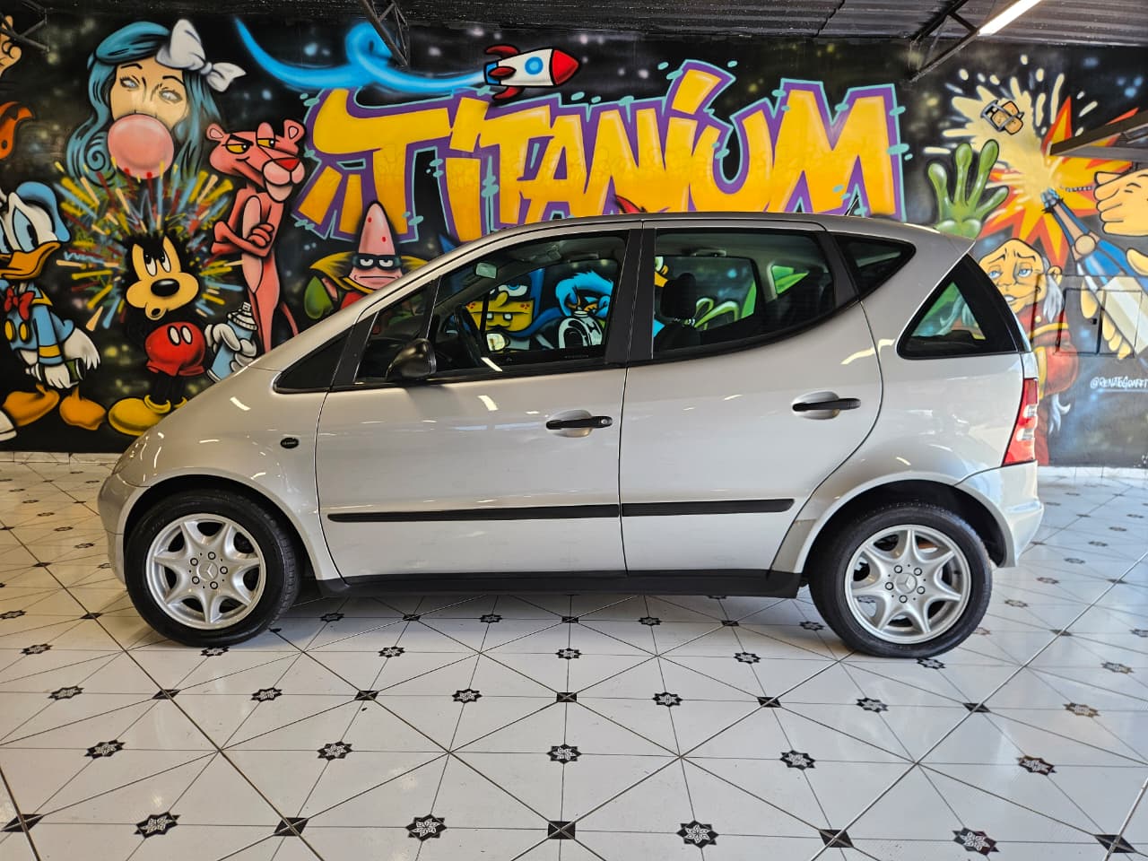 MERCEDES-BENZ A 160