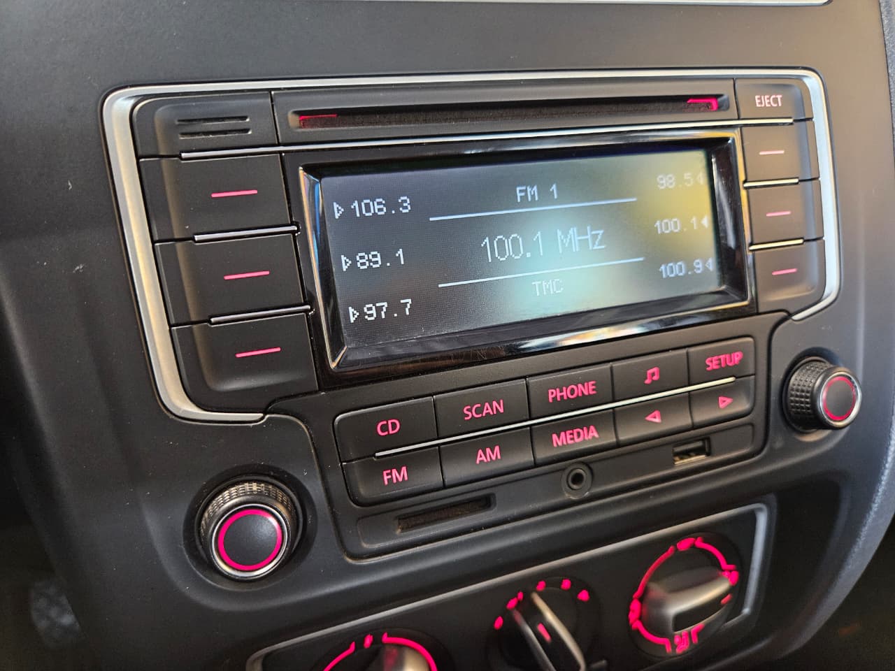 VOLKSWAGEN FOX