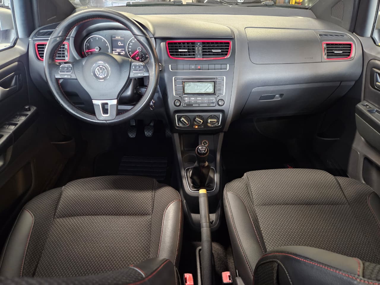 VOLKSWAGEN FOX