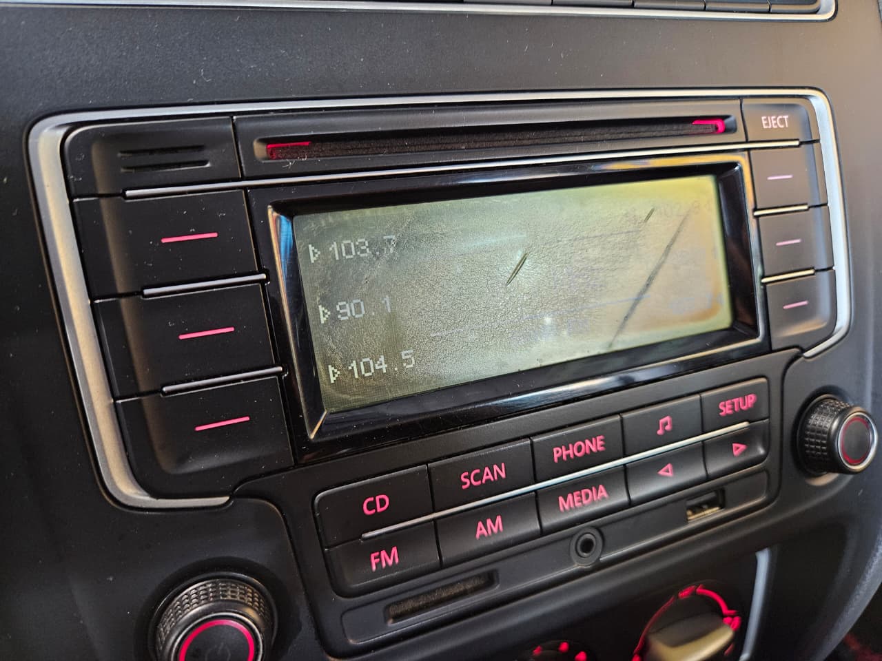 VOLKSWAGEN FOX