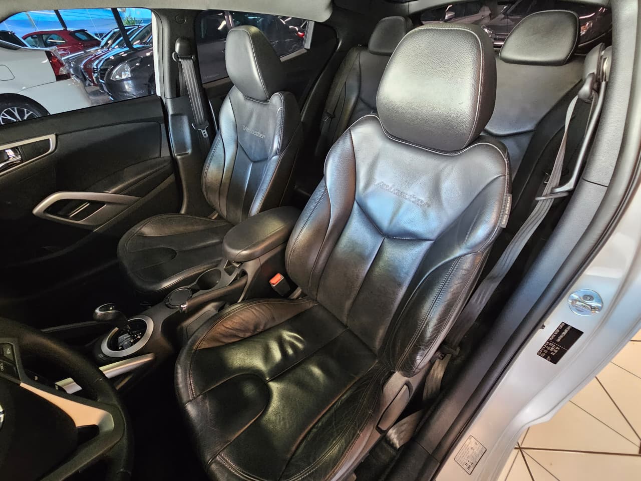 HYUNDAI VELOSTER