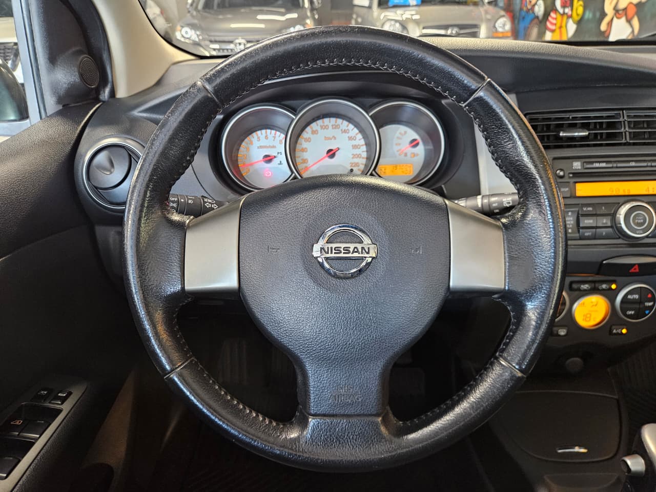 NISSAN LIVINA
