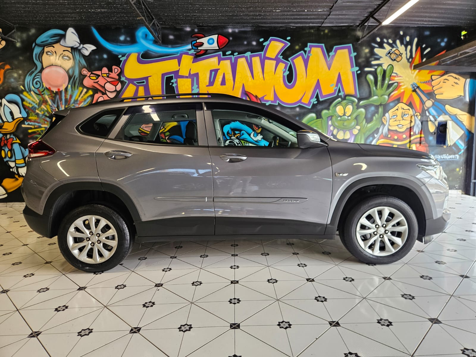 CHEVROLET TRACKER