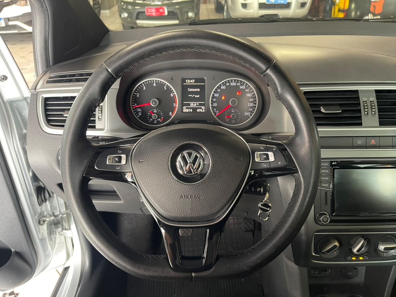 VOLKSWAGEN FOX