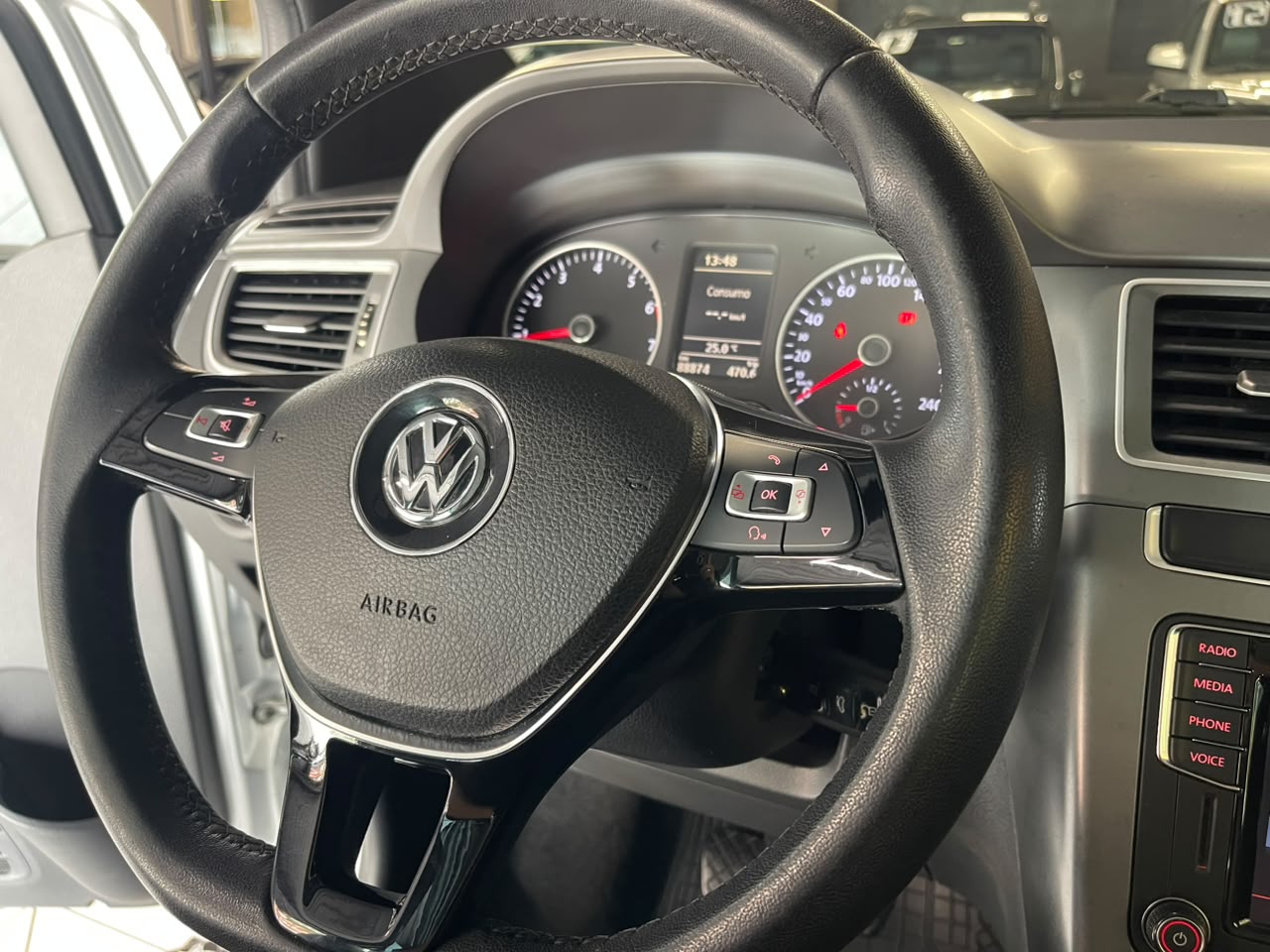 VOLKSWAGEN FOX