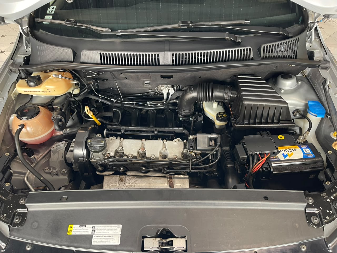 VOLKSWAGEN FOX