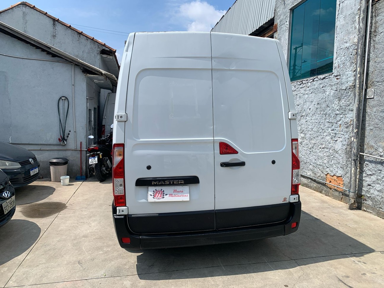 Car Image 6