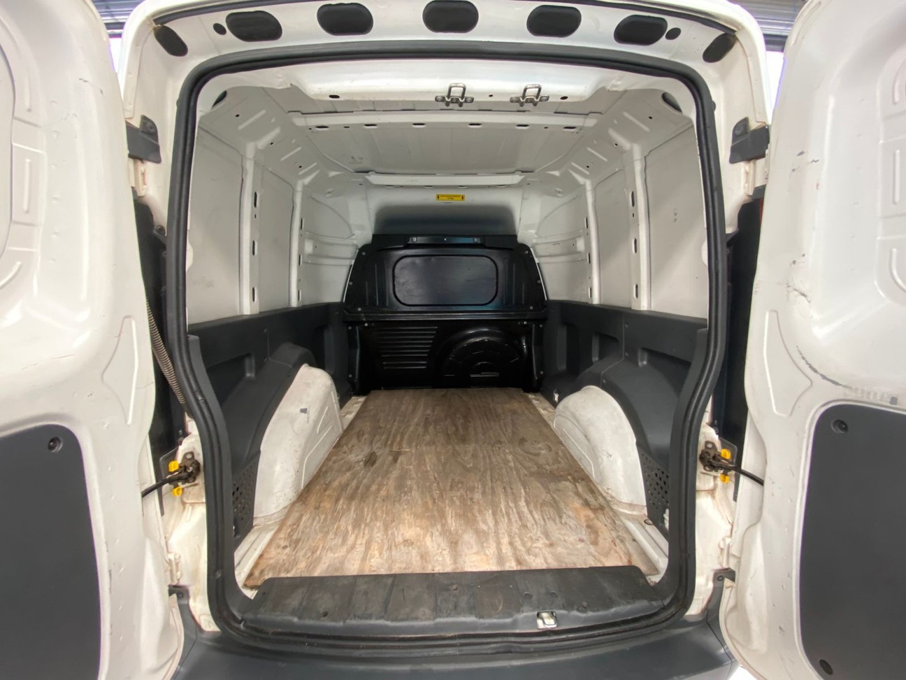 FIORINO 1.4 MPI FURGAO HARD WORKING 8V