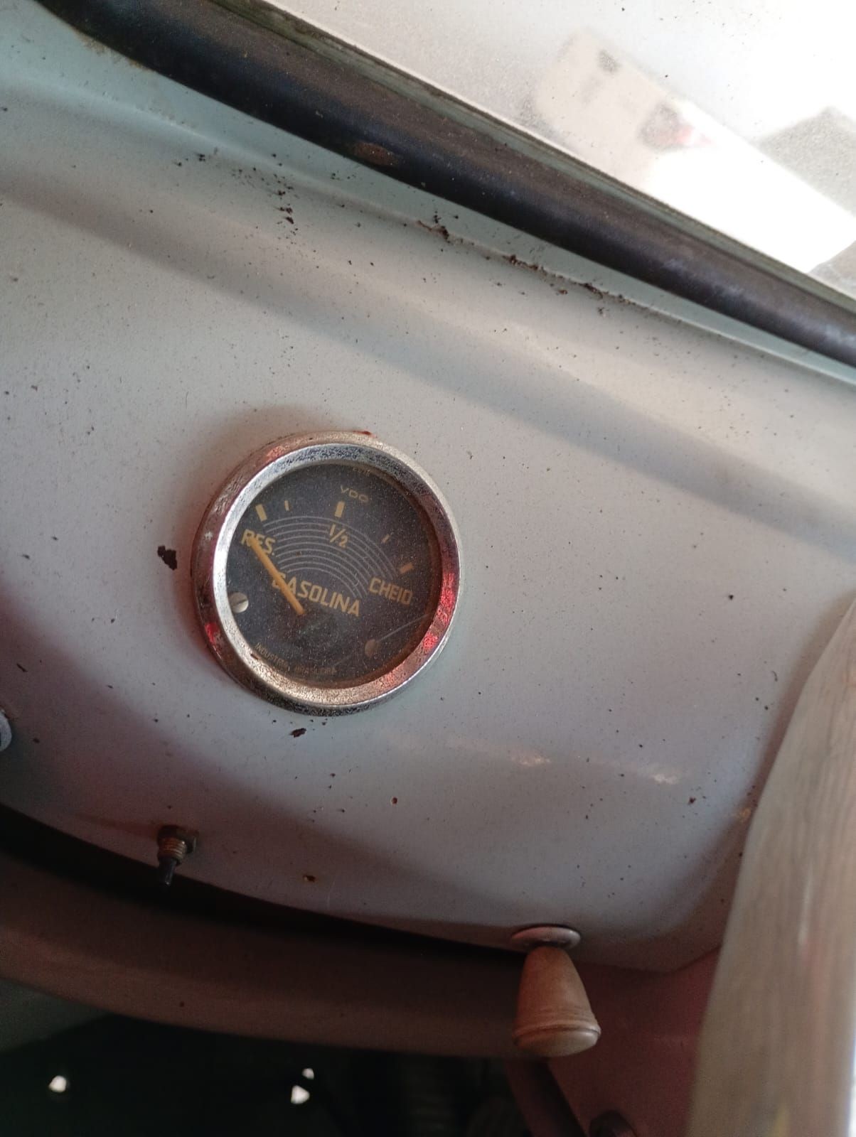 VOLKSWAGEN KOMBI