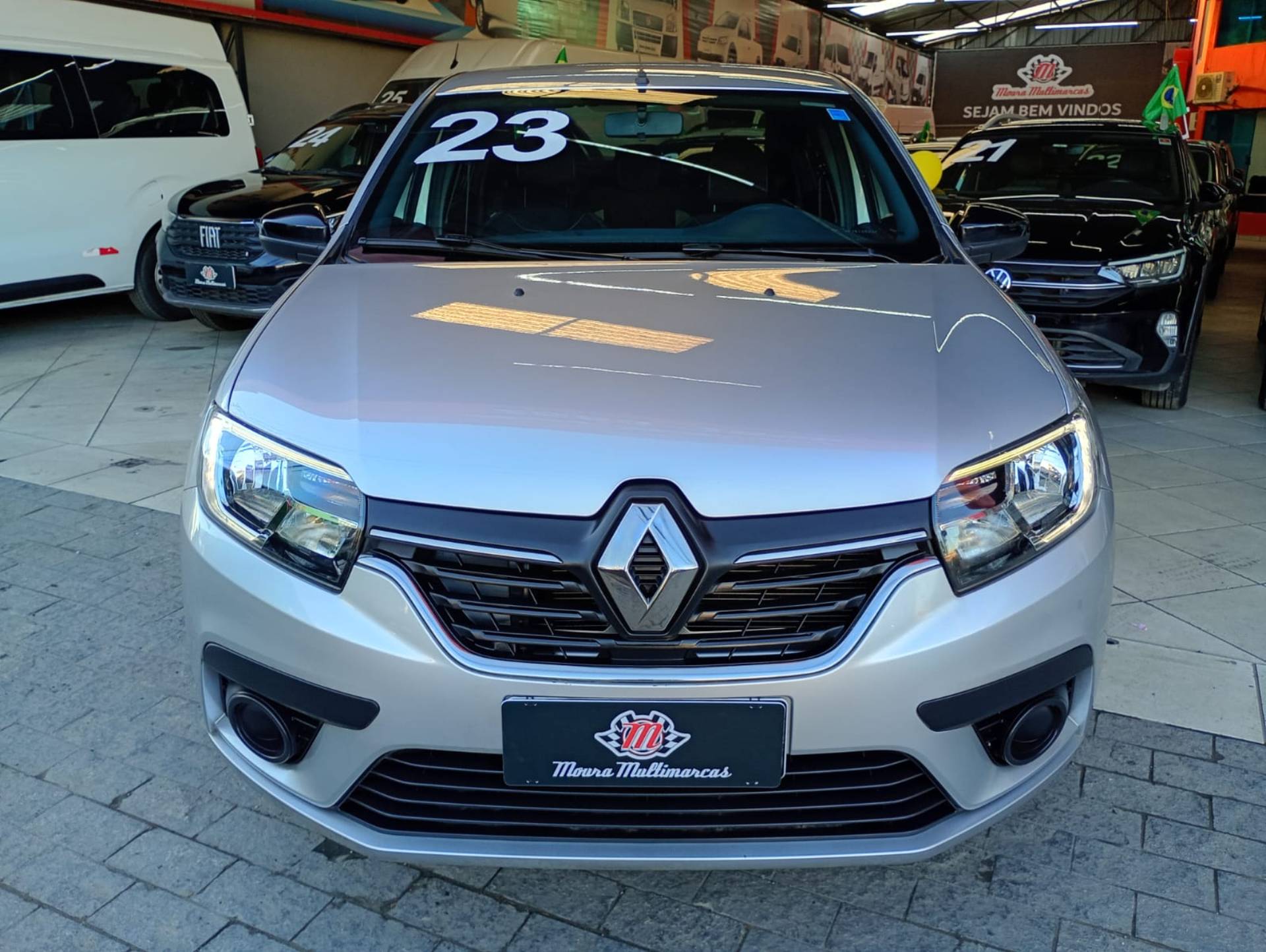 RENAULT LOGAN