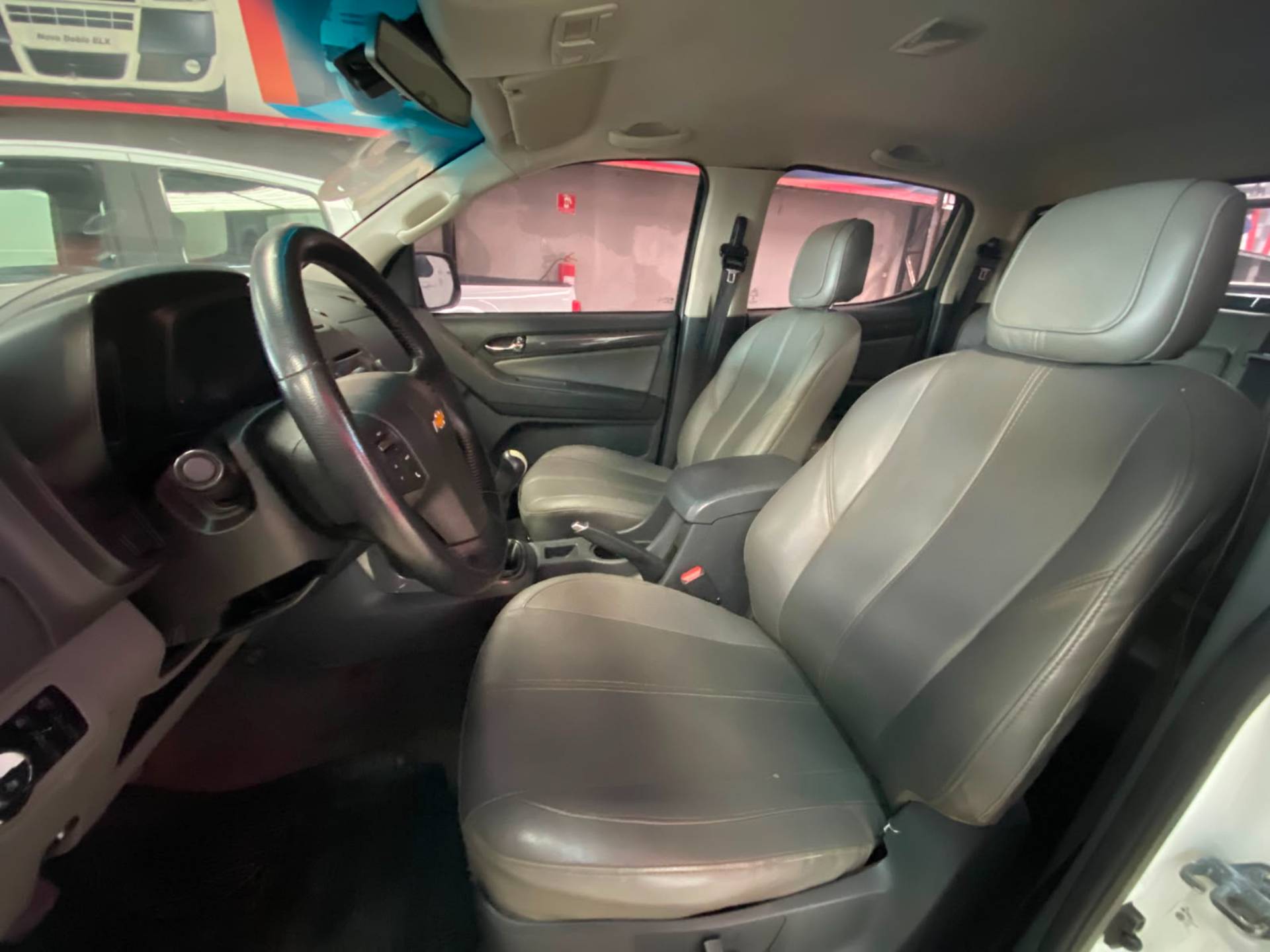 CHEVROLET S10