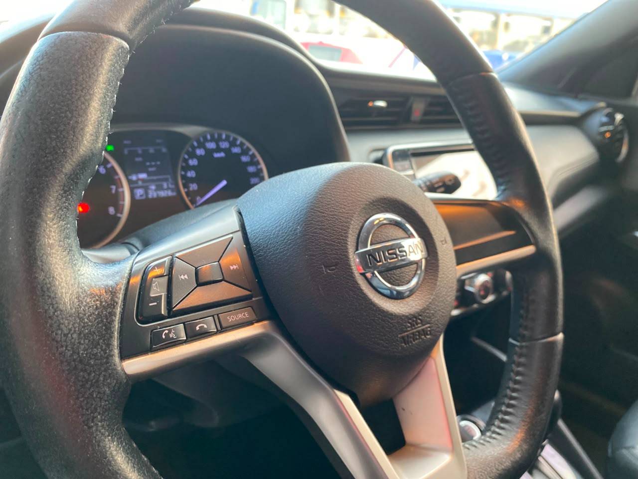 NISSAN KICKS