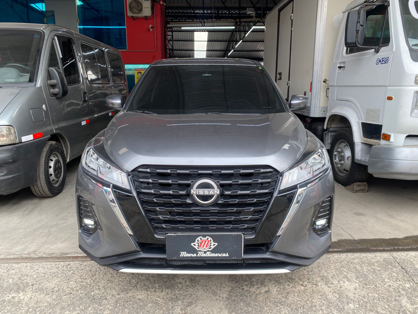 NISSAN KICKS