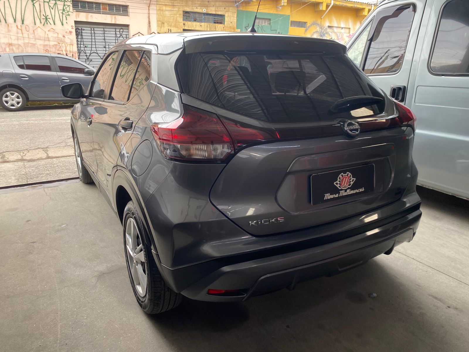 NISSAN KICKS