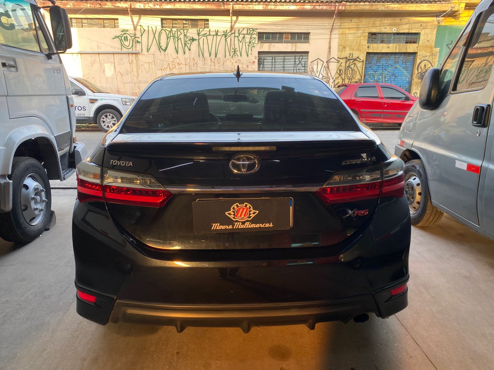 TOYOTA COROLLA