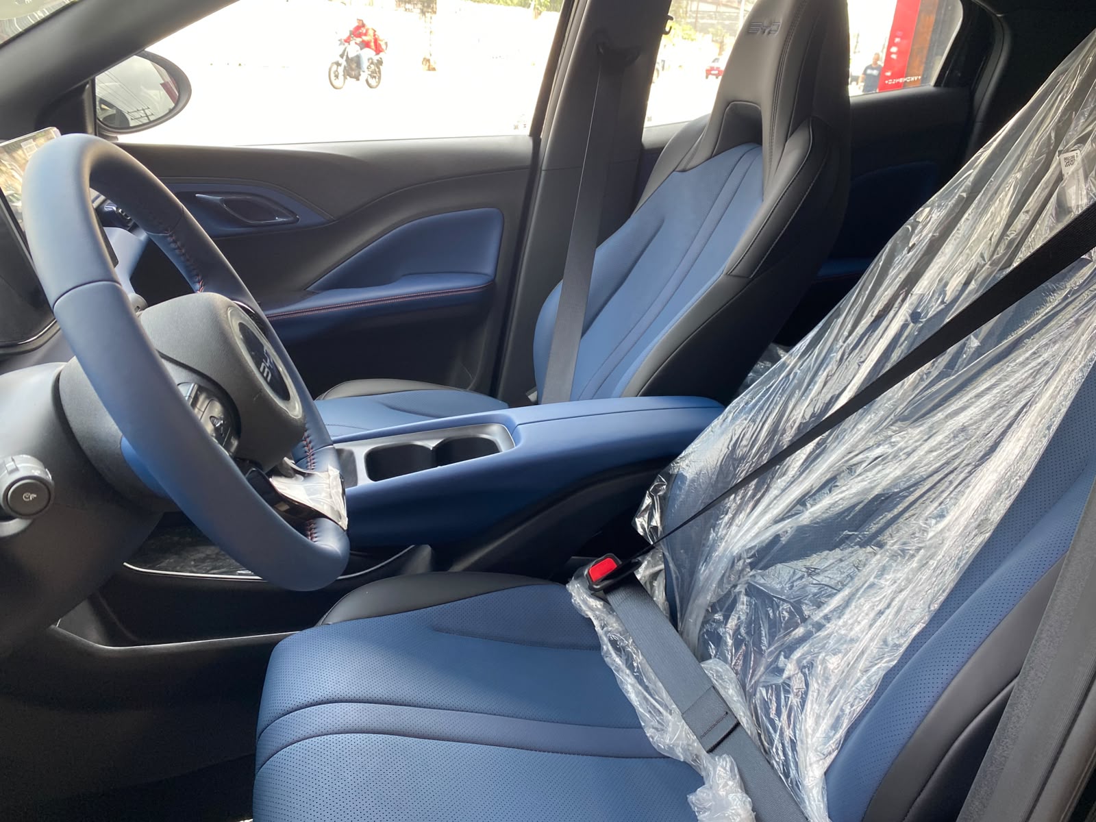 BYD DOLPHIN MINI
