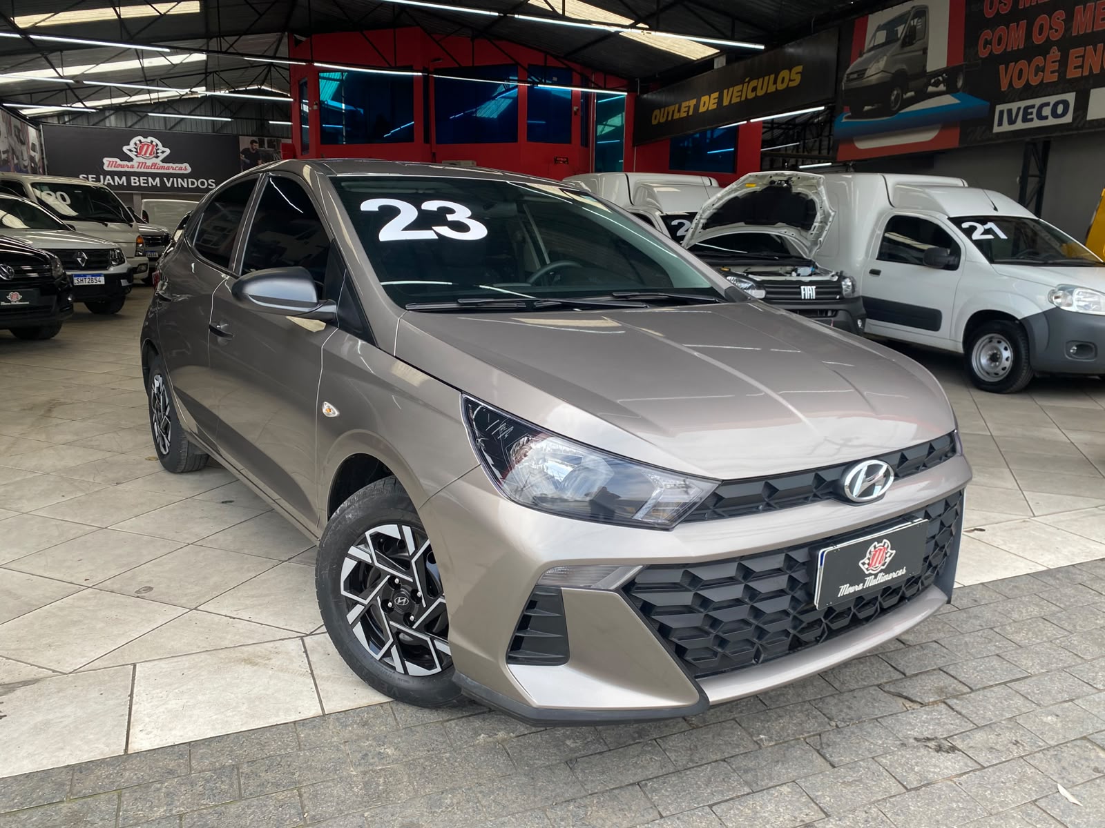HYUNDAI HB20