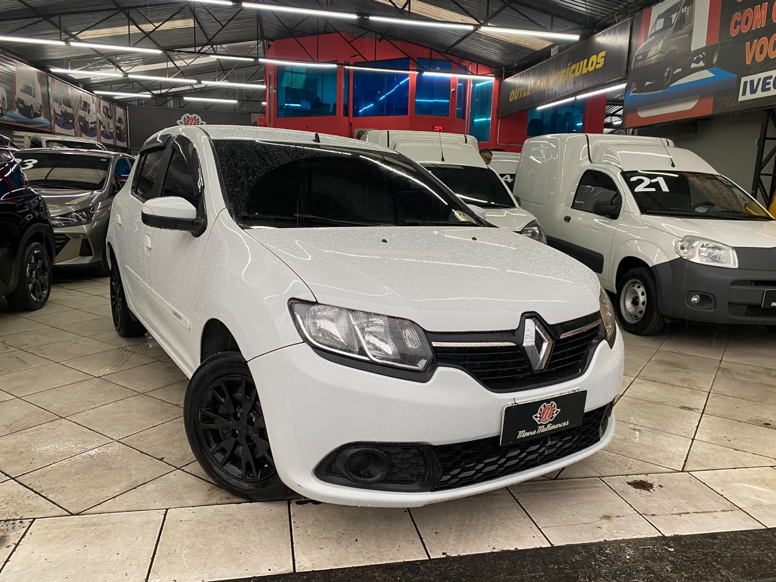 RENAULT SANDERO