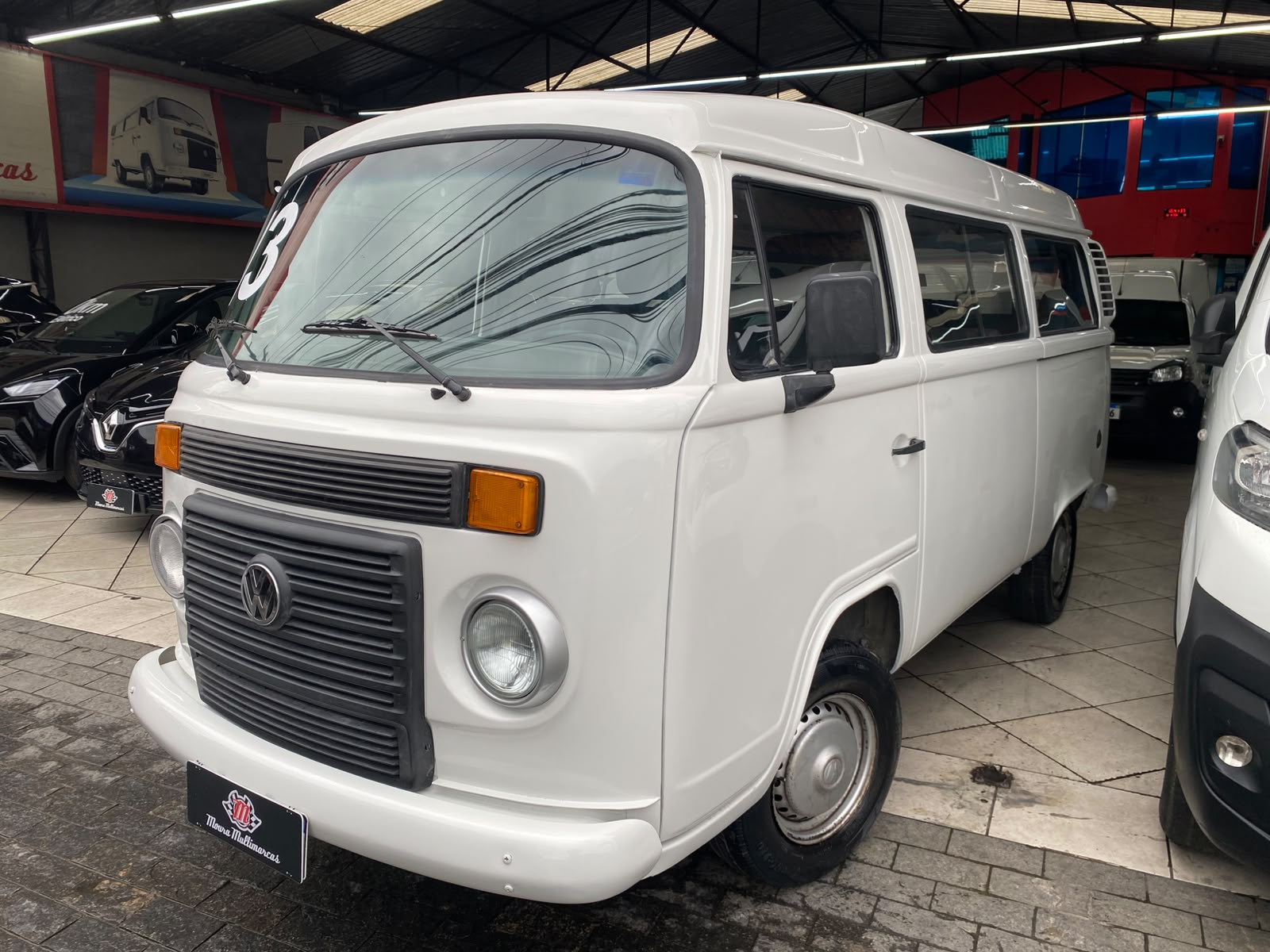 VOLKSWAGEN KOMBI