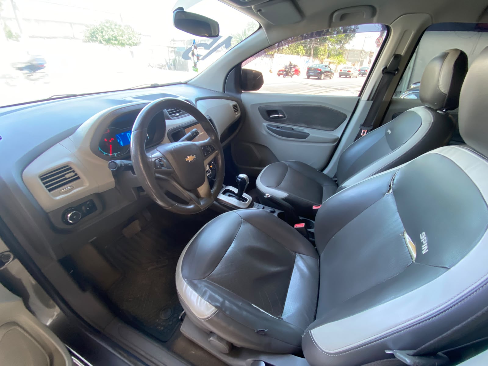 CHEVROLET SPIN
