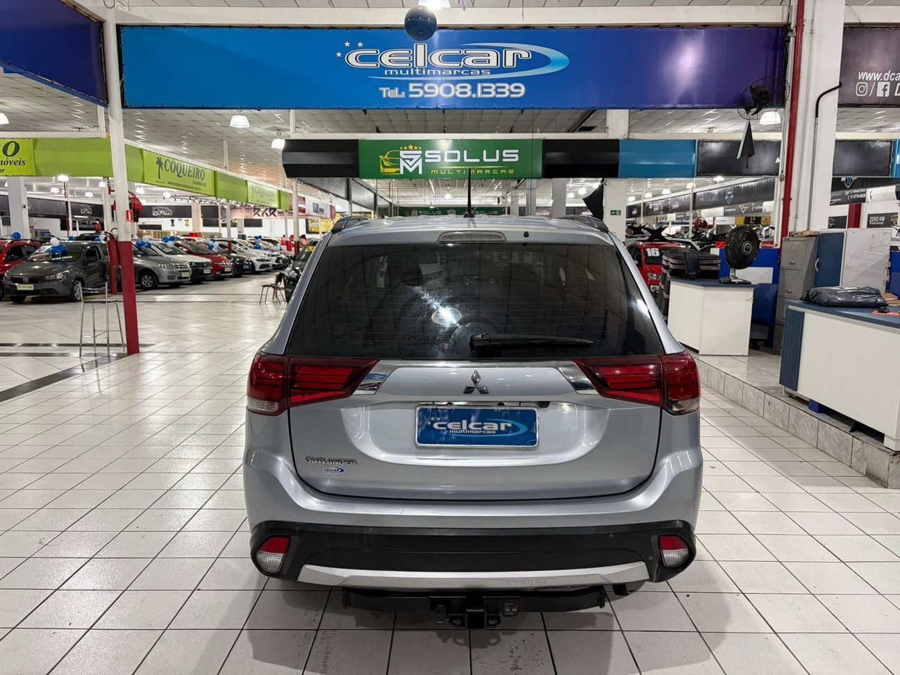 MITSUBISHI OUTLANDER