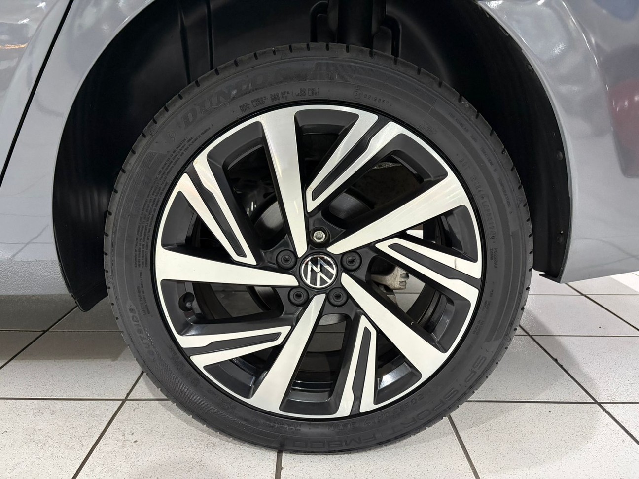 VOLKSWAGEN VIRTUS