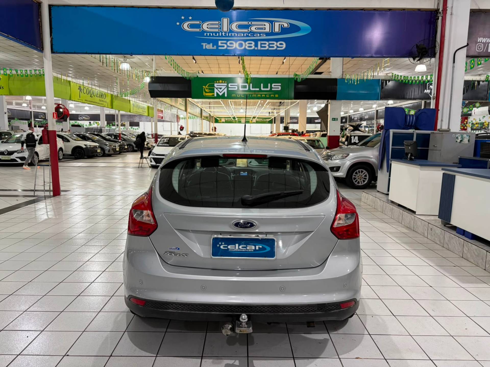 FORD FOCUS