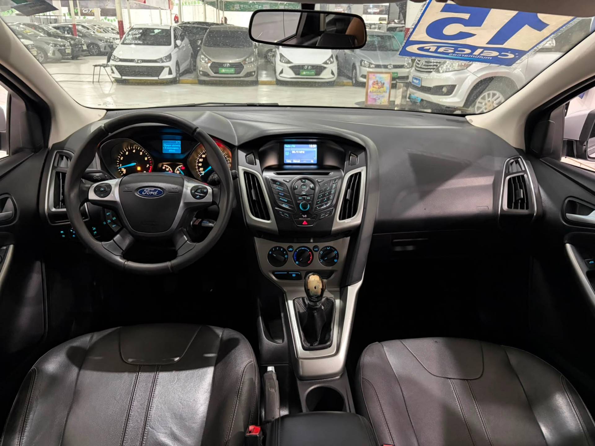 FORD FOCUS