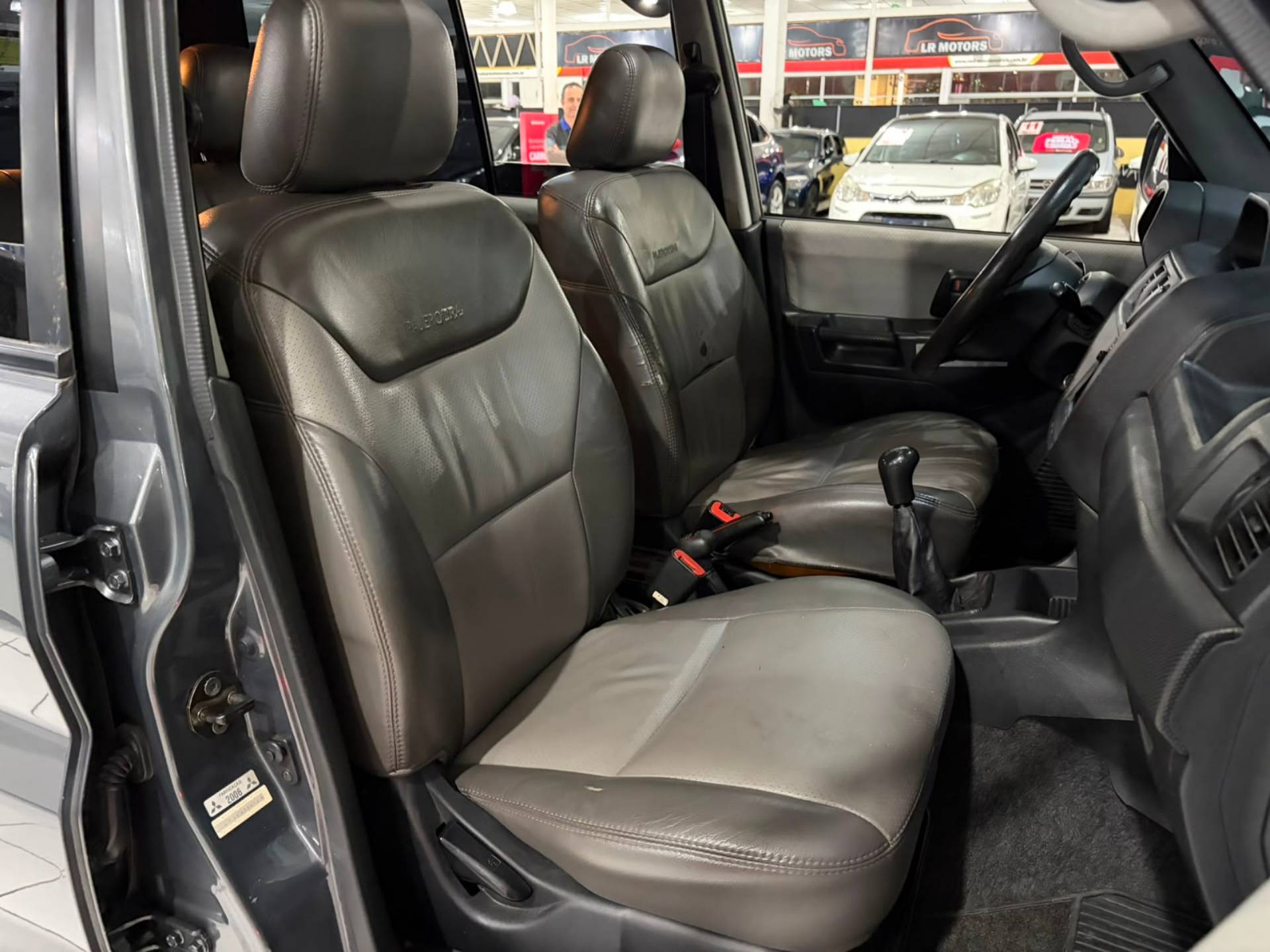 MITSUBISHI PAJERO TR4