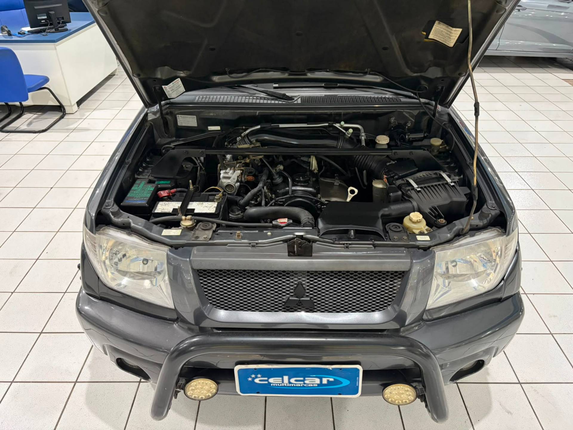 MITSUBISHI PAJERO TR4