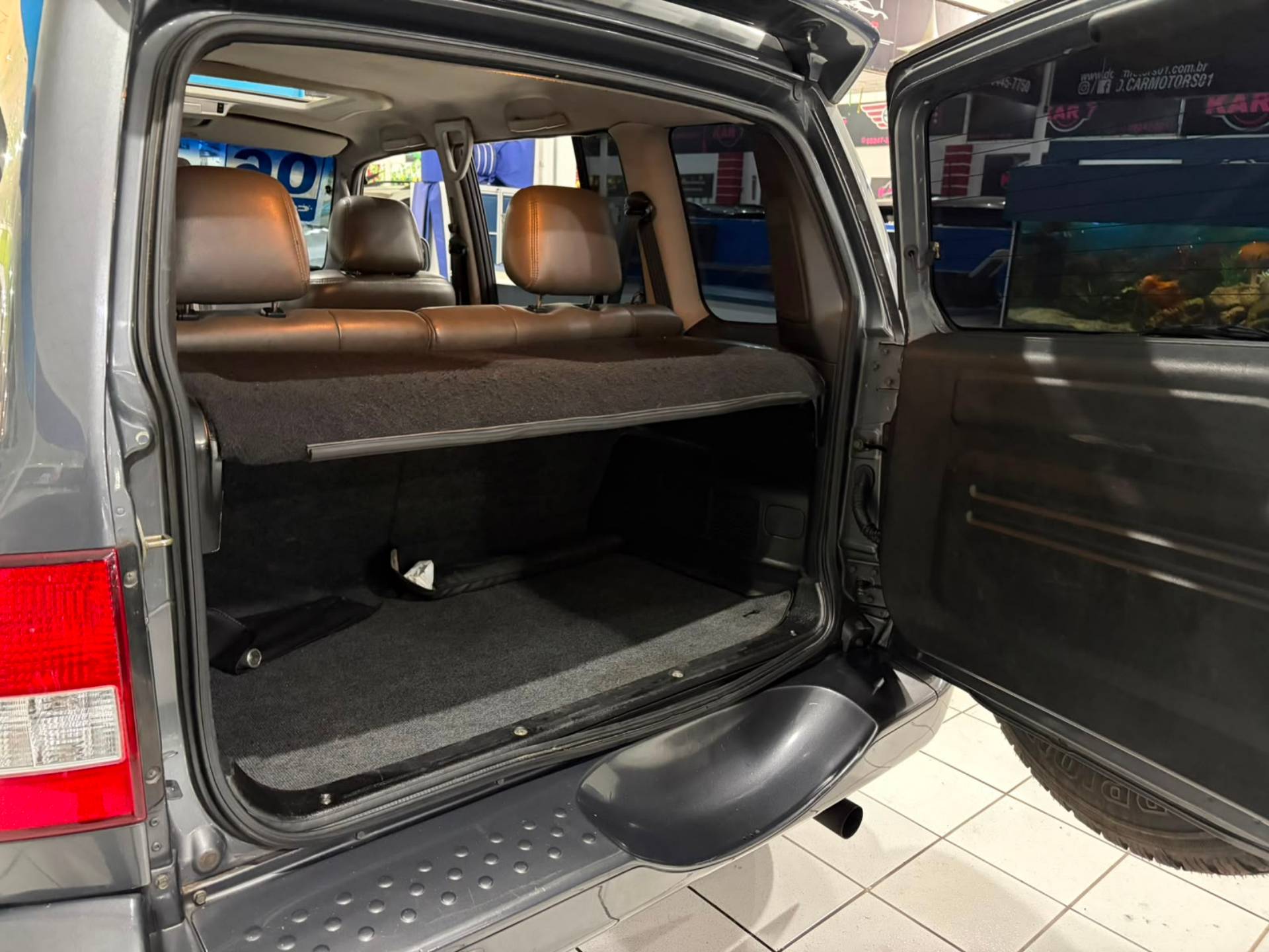 MITSUBISHI PAJERO TR4