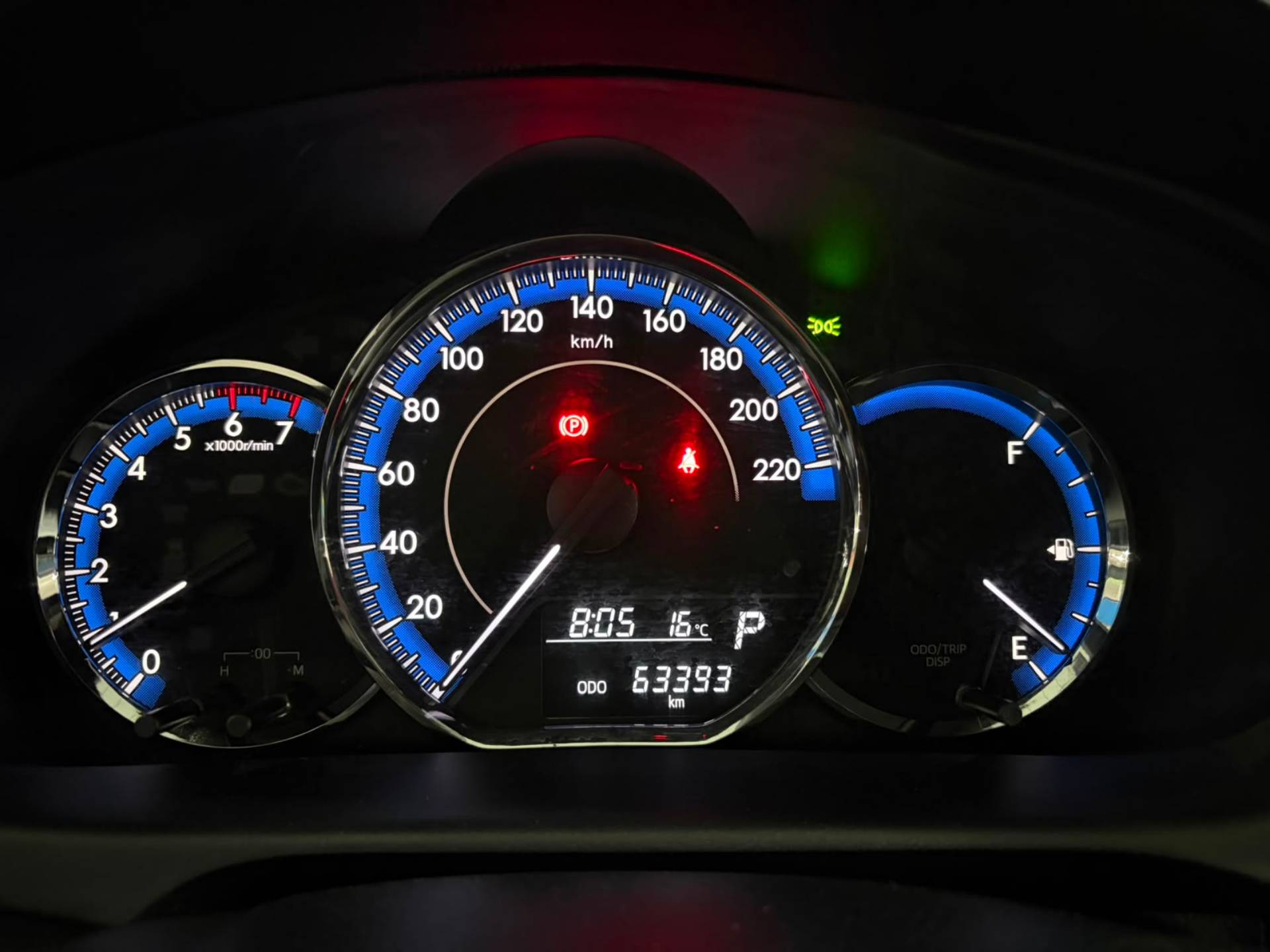 TOYOTA YARIS