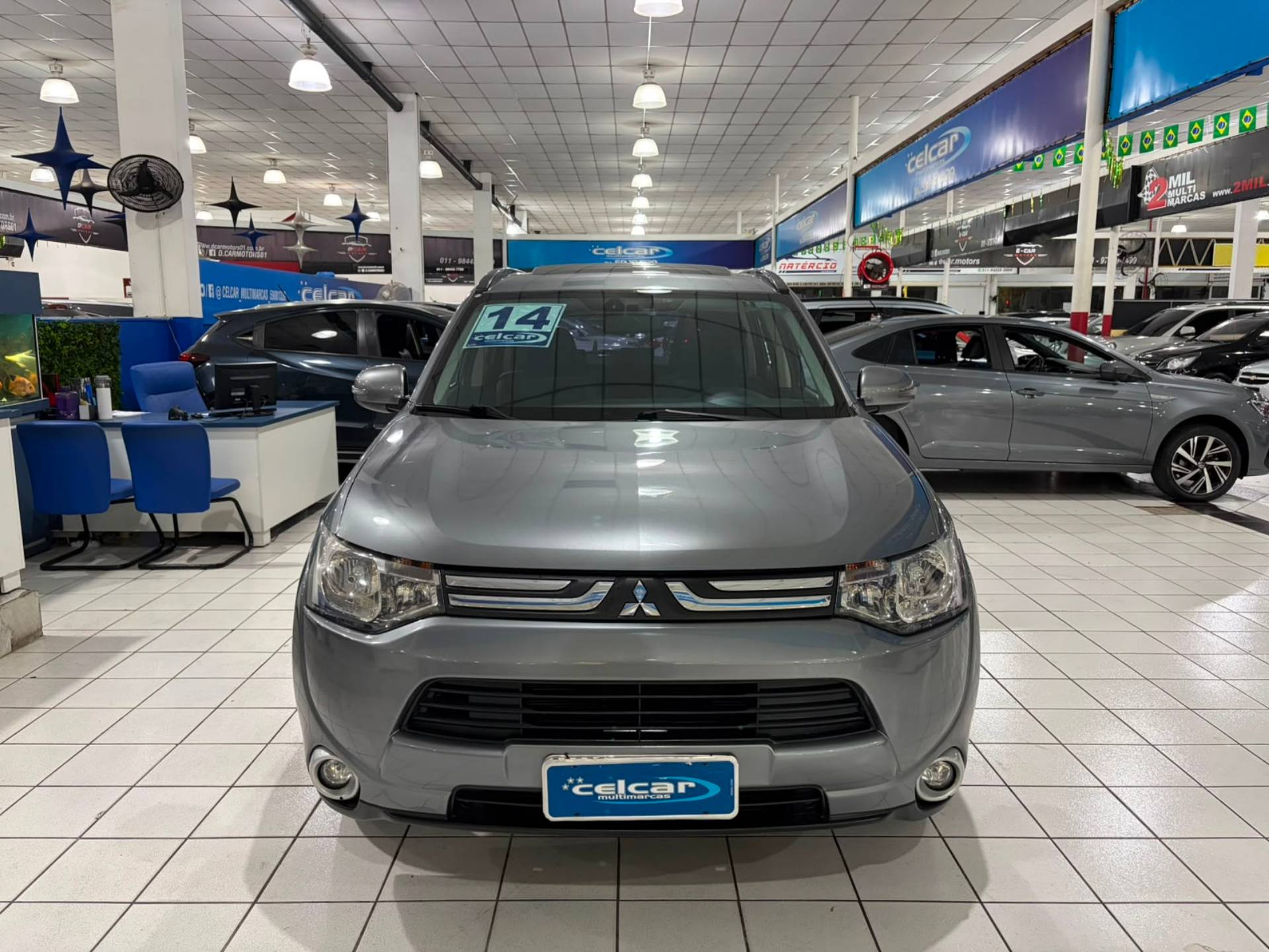 MITSUBISHI OUTLANDER