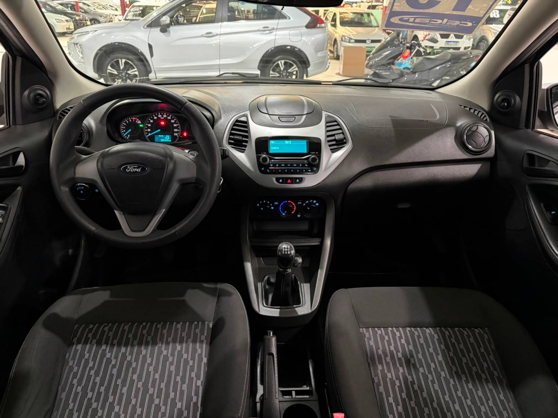 FORD KA