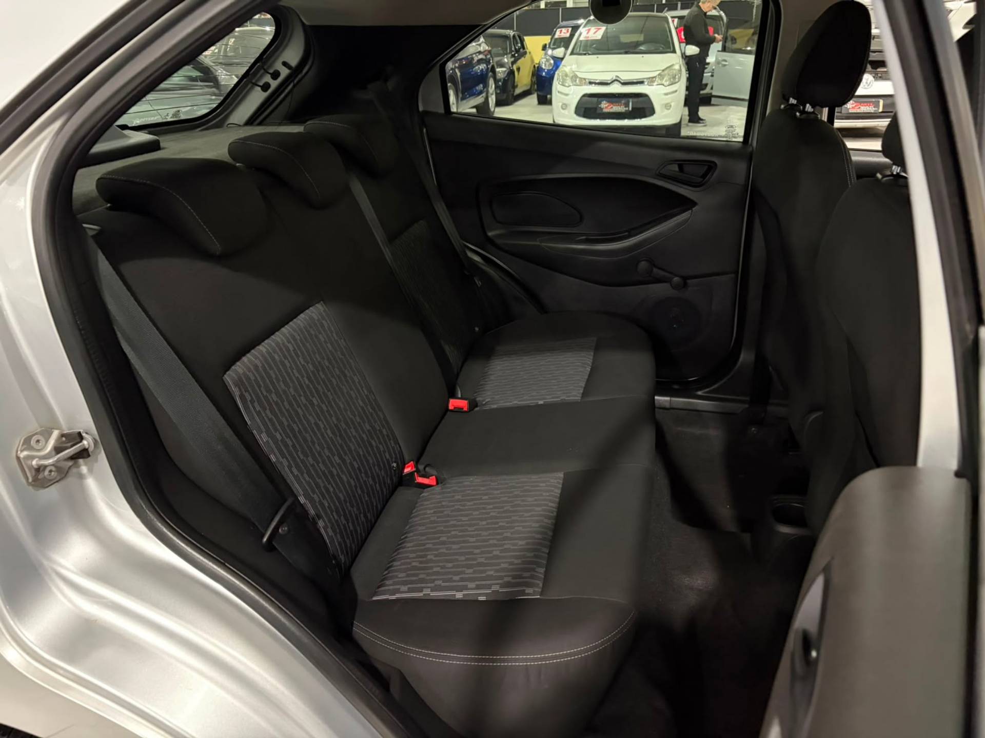 FORD KA