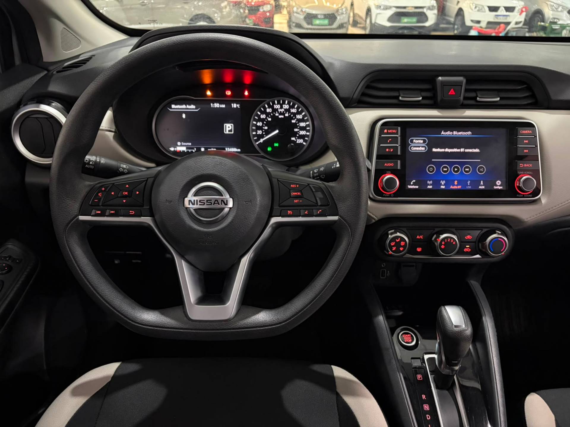 NISSAN VERSA