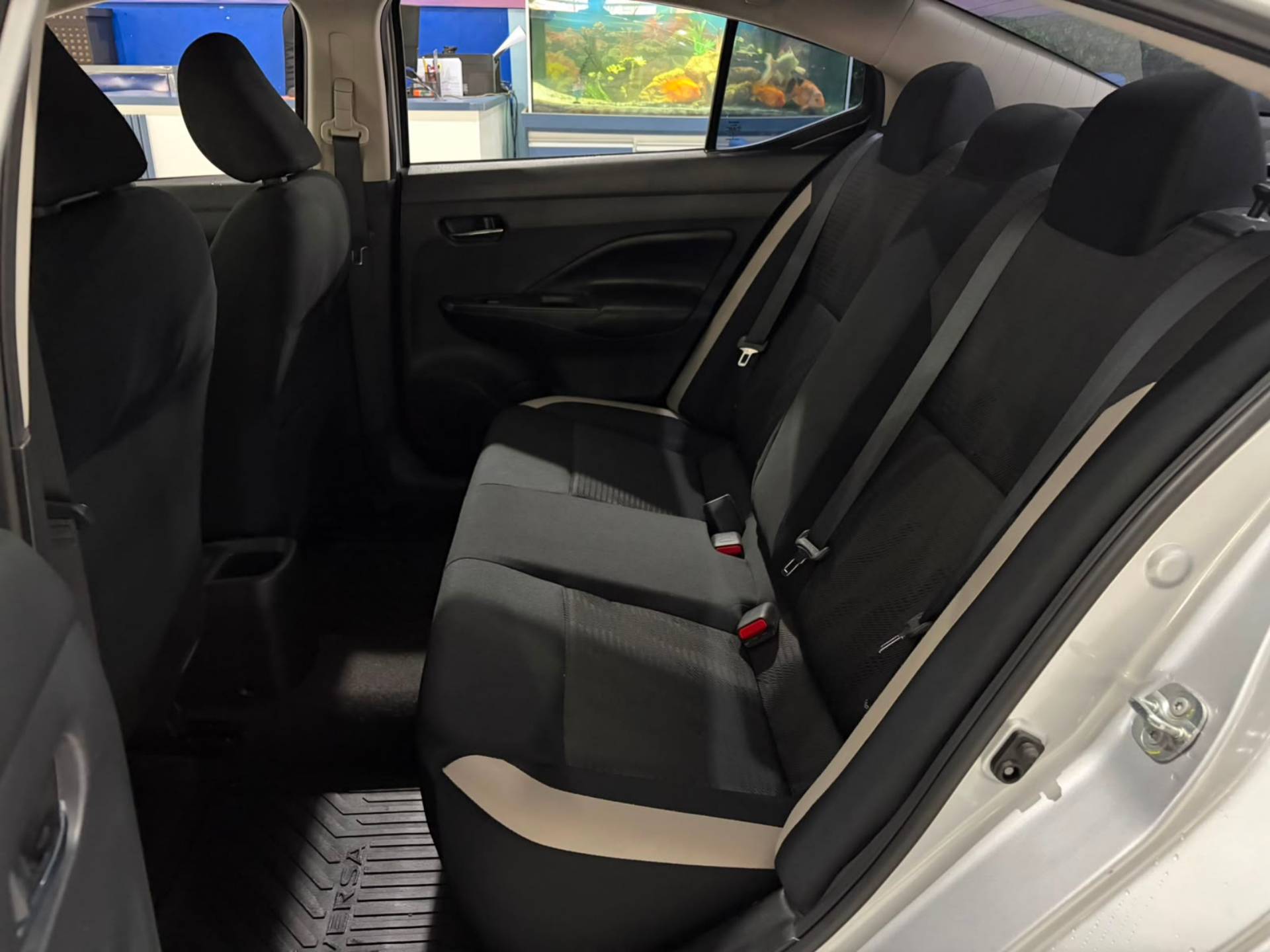 NISSAN VERSA