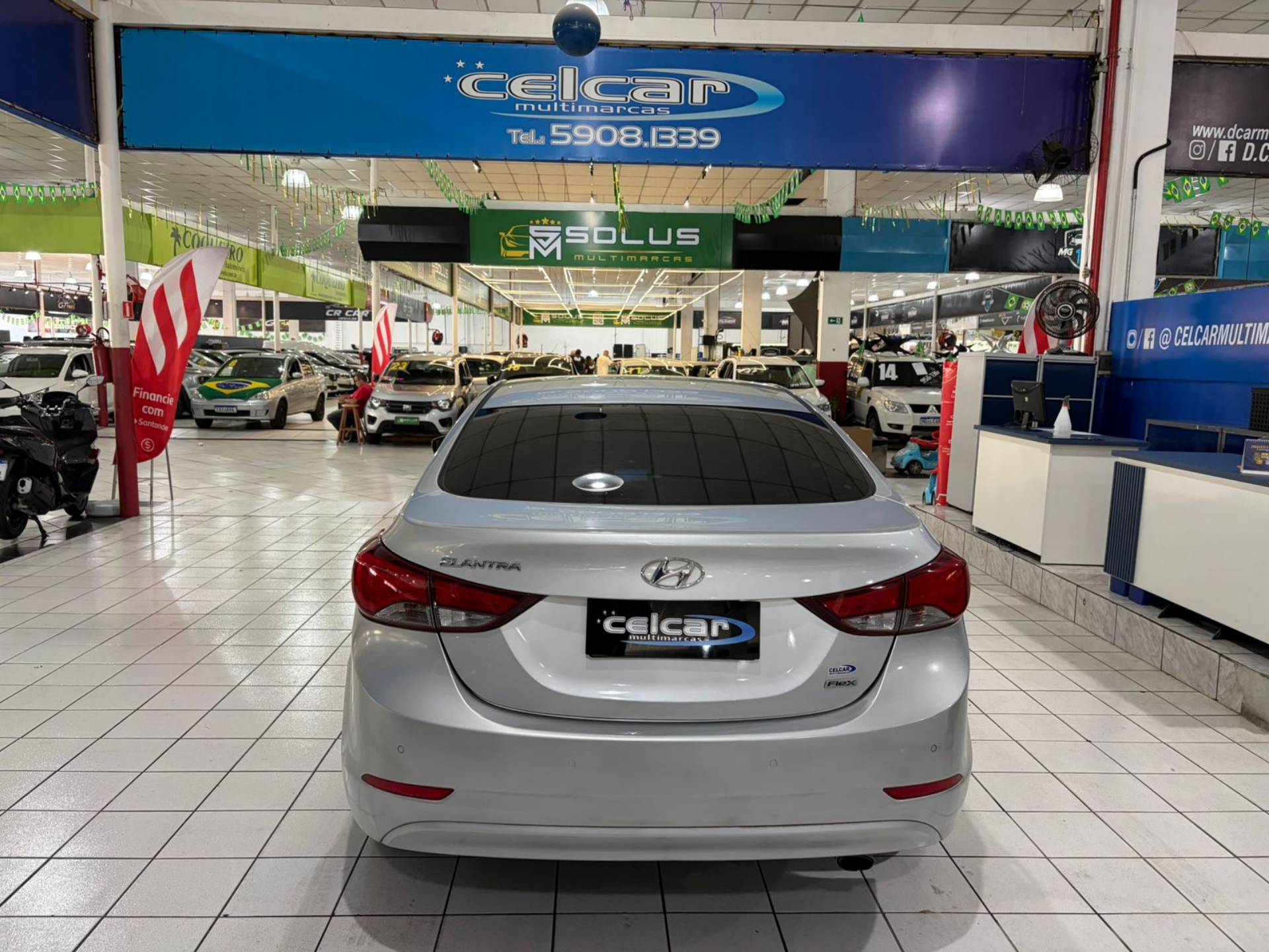 HYUNDAI ELANTRA