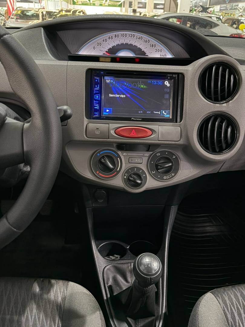 TOYOTA ETIOS