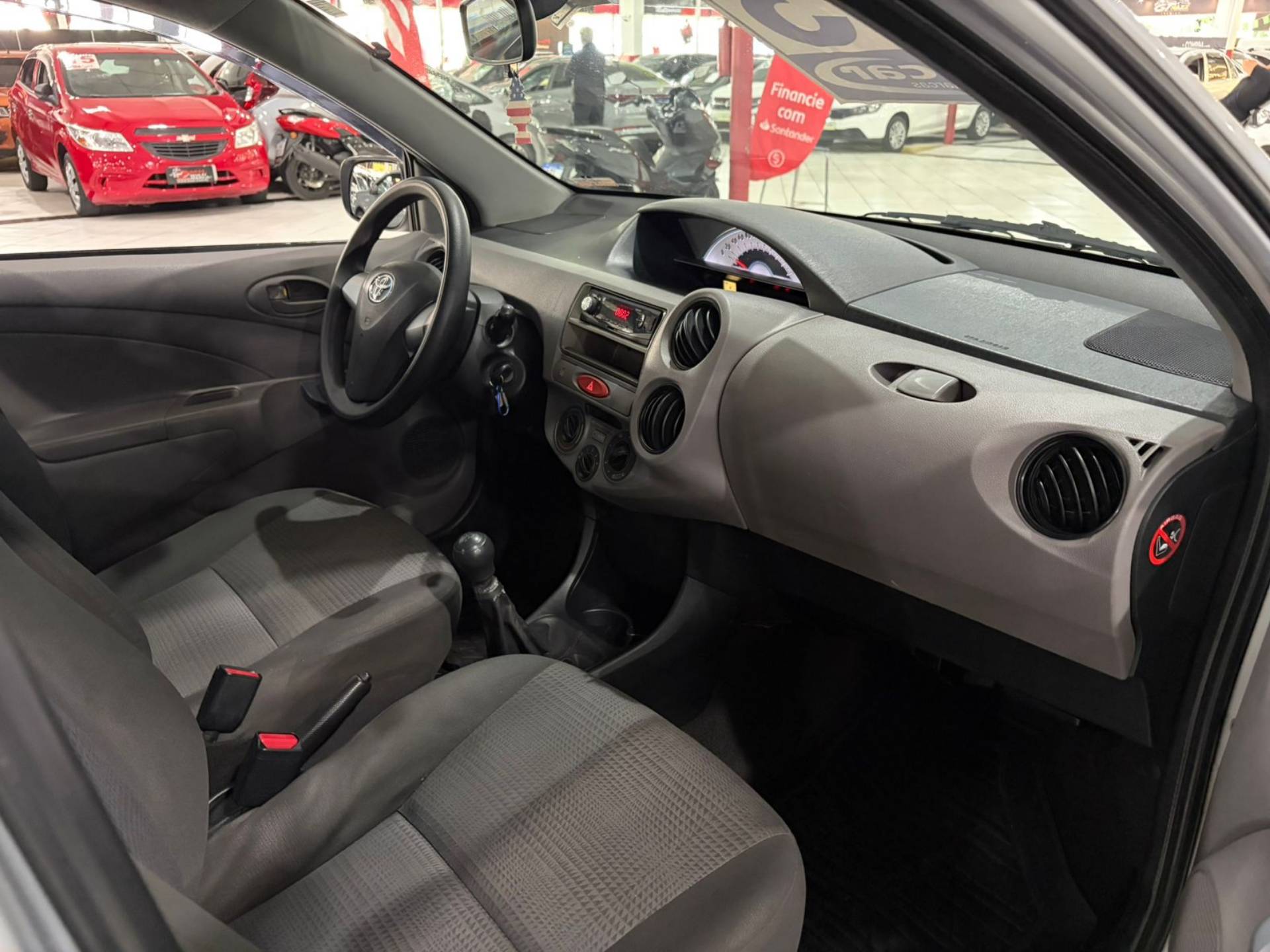 TOYOTA ETIOS