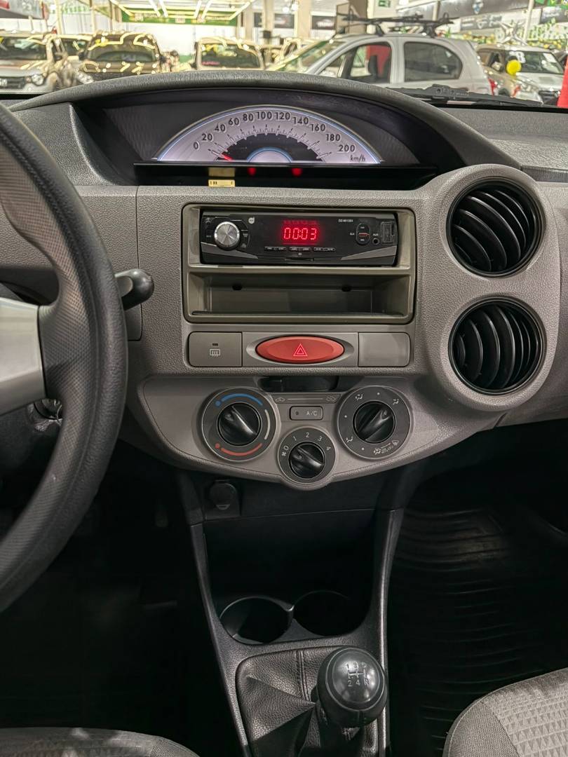 TOYOTA ETIOS
