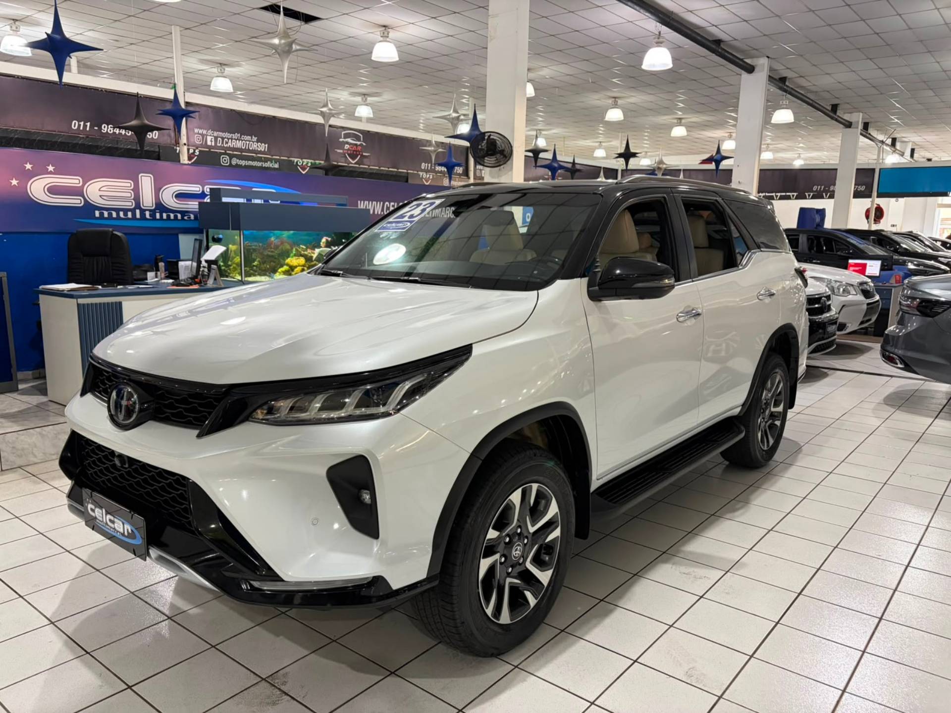 TOYOTA HILUX SW4