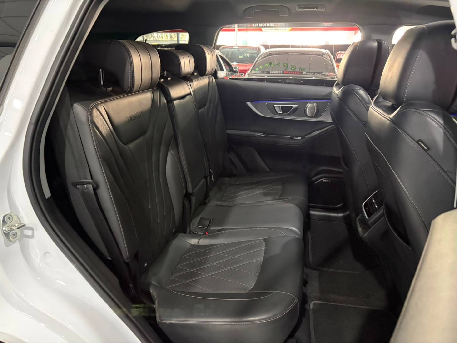 CHERY TIGGO 8