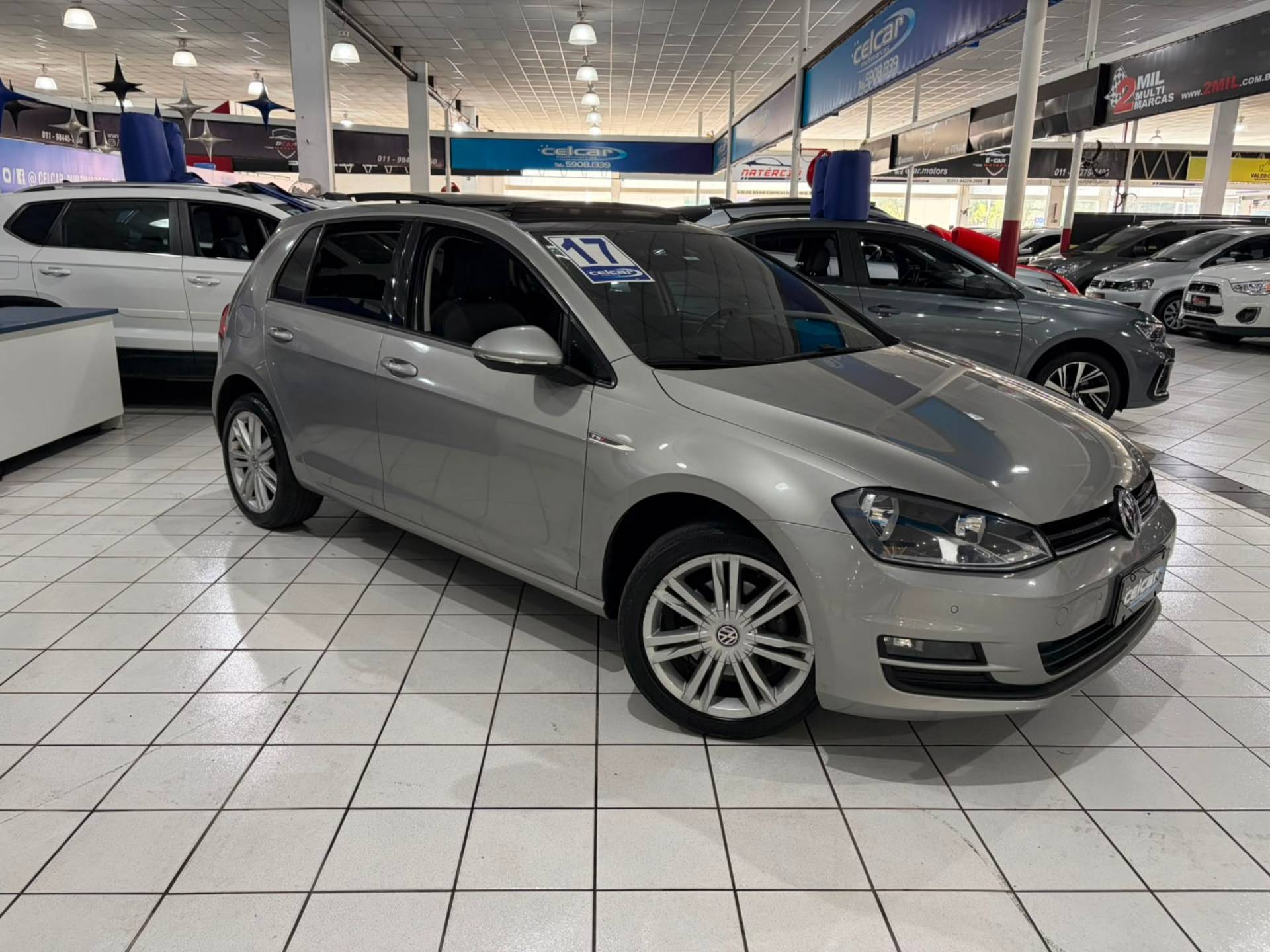 VOLKSWAGEN GOLF