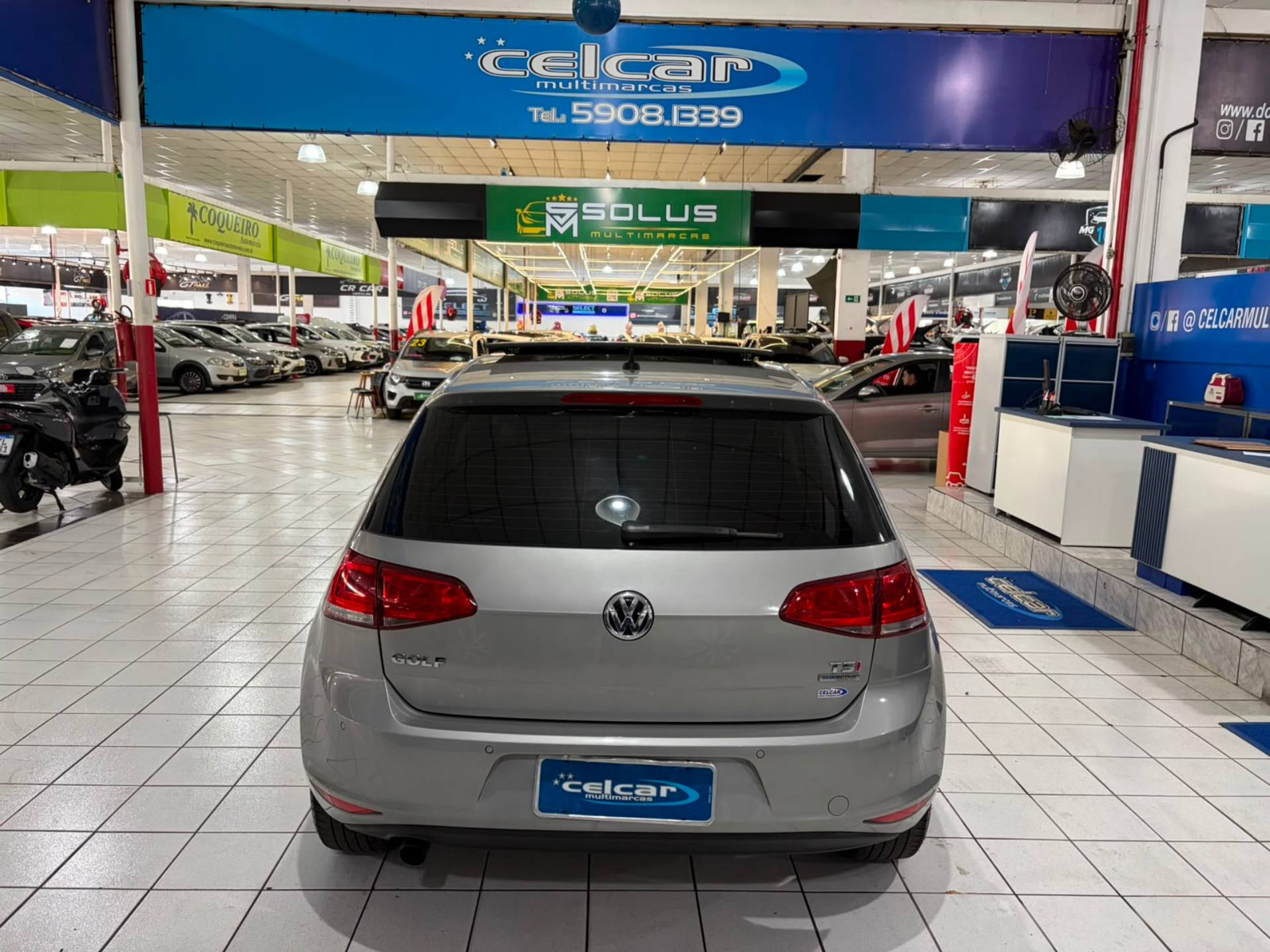 VOLKSWAGEN GOLF