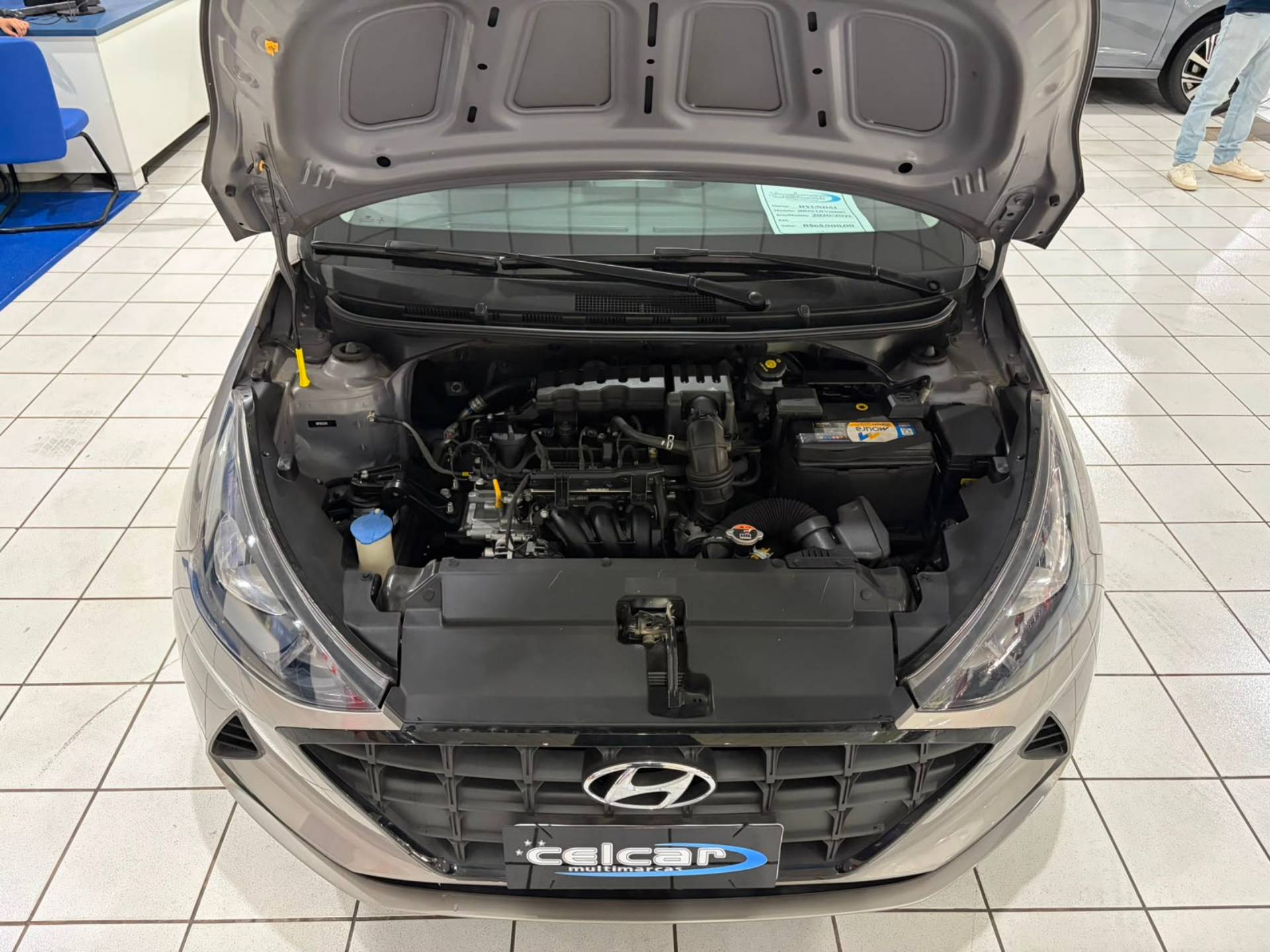 HYUNDAI HB20