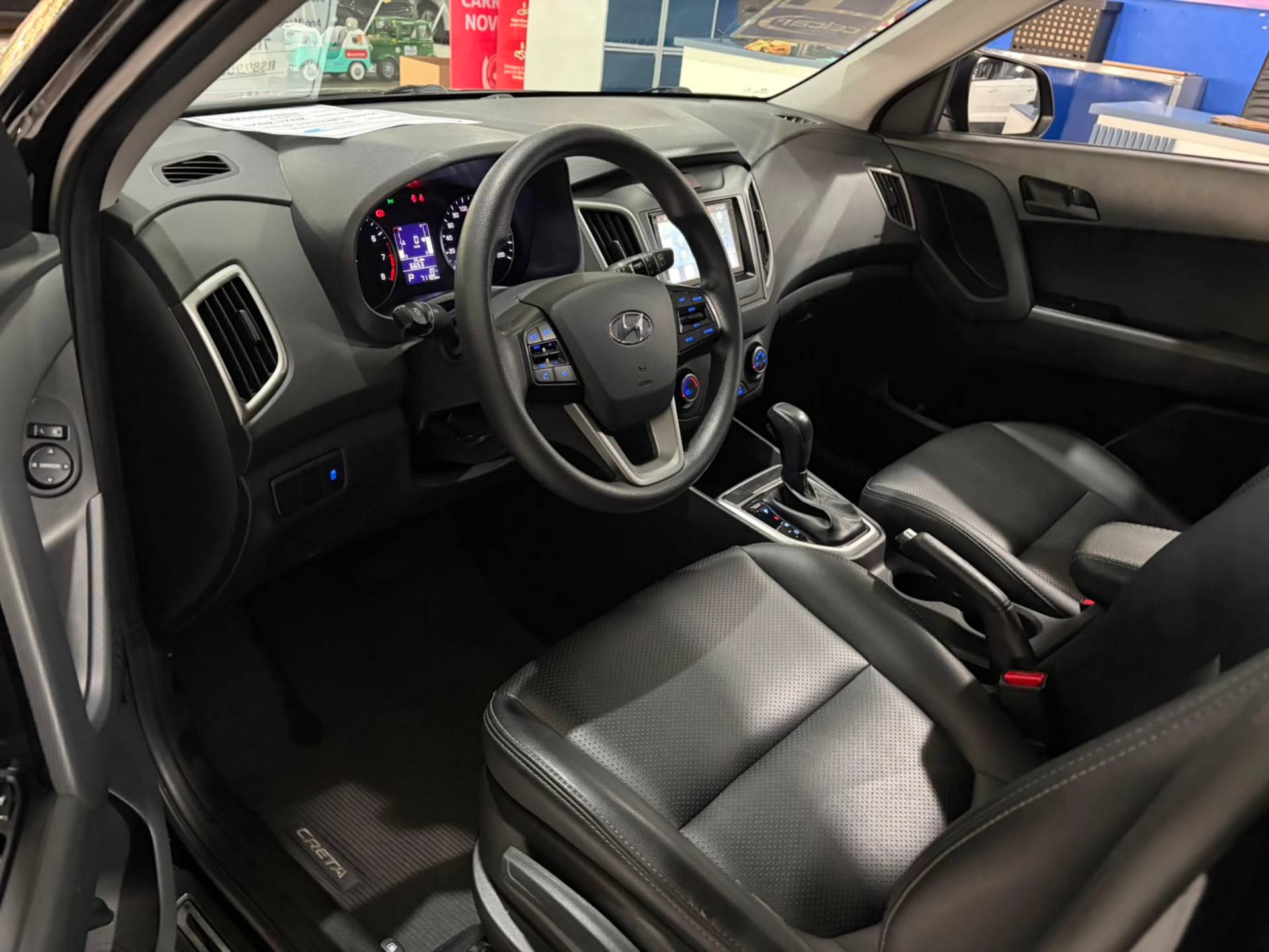 HYUNDAI CRETA